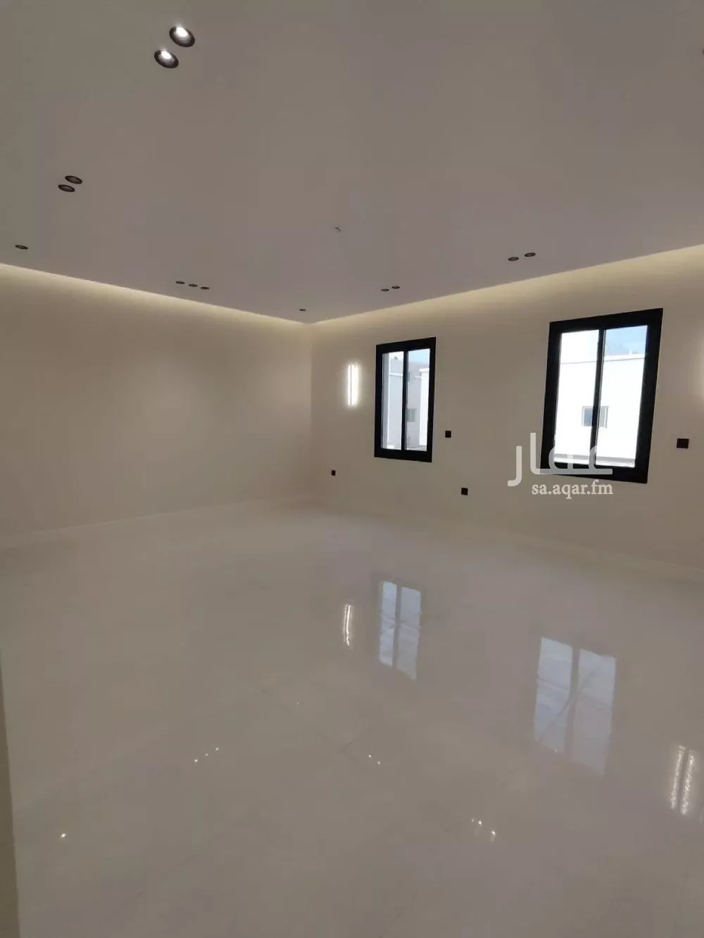 5 bedroom apartment in Az Zomorod, Jeddah 4