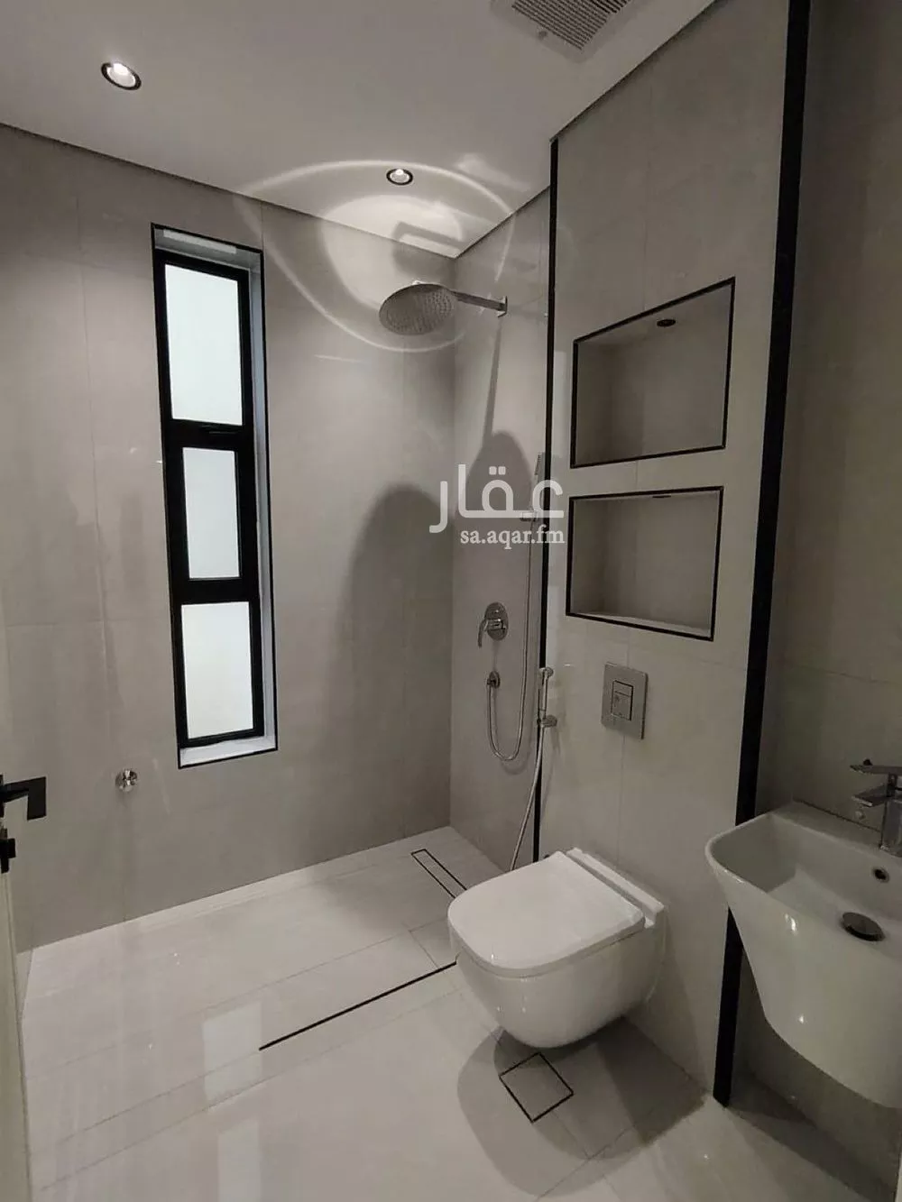 5 bedroom apartment in Az Zomorod, Jeddah 14