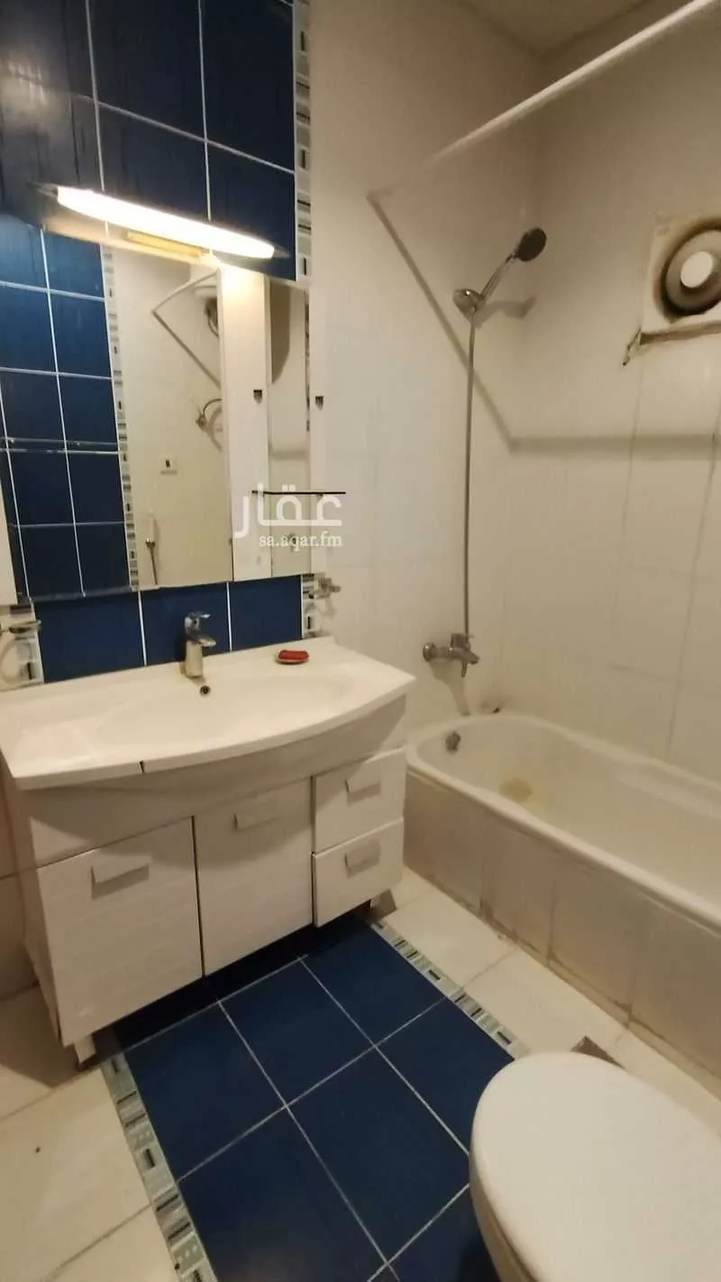 4 bedroom apartment in Al Safa, Jeddah 4