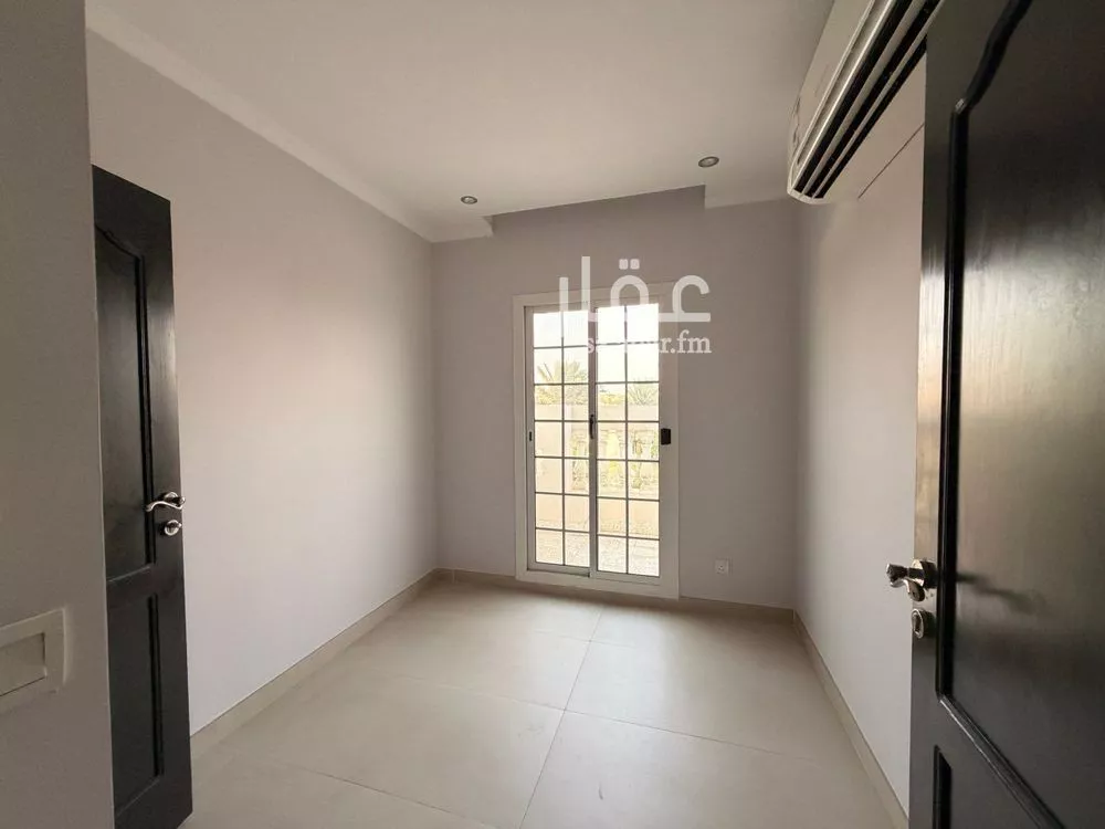 3 bedroom villa in Al Shati, Jeddah 16
