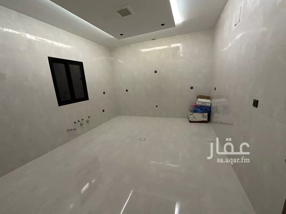 فيلا 8 غرف في المنتزة 18