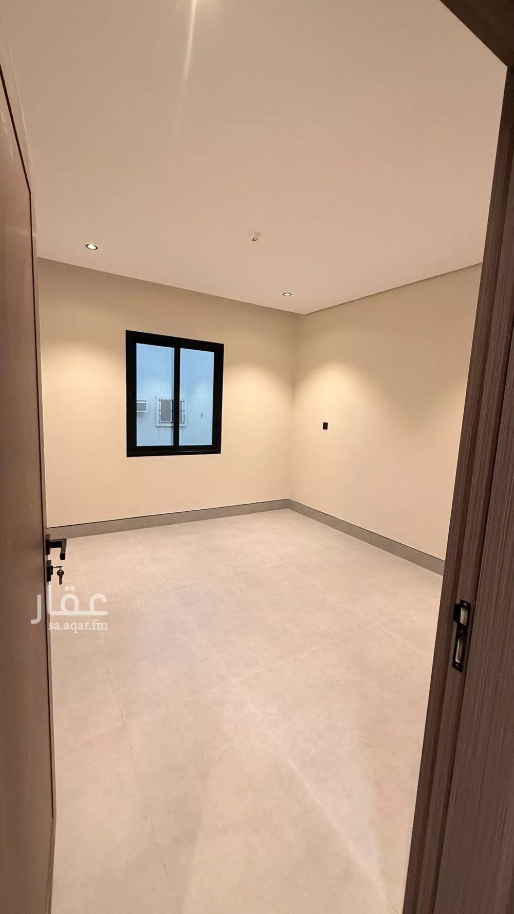 فيلا 6 غرف في ضاحية الملك فهد 23