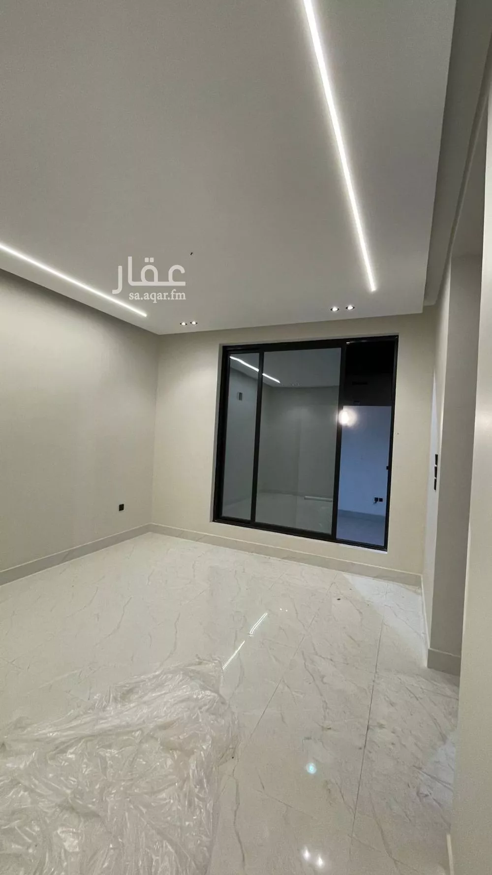 6 bedroom villa in Dahiat King Fahd 4