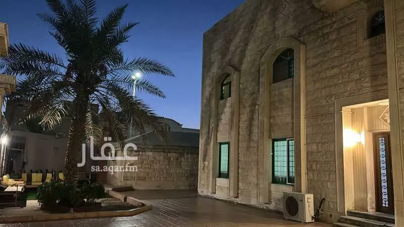 8 bedroom villa in Al Fayha 5
