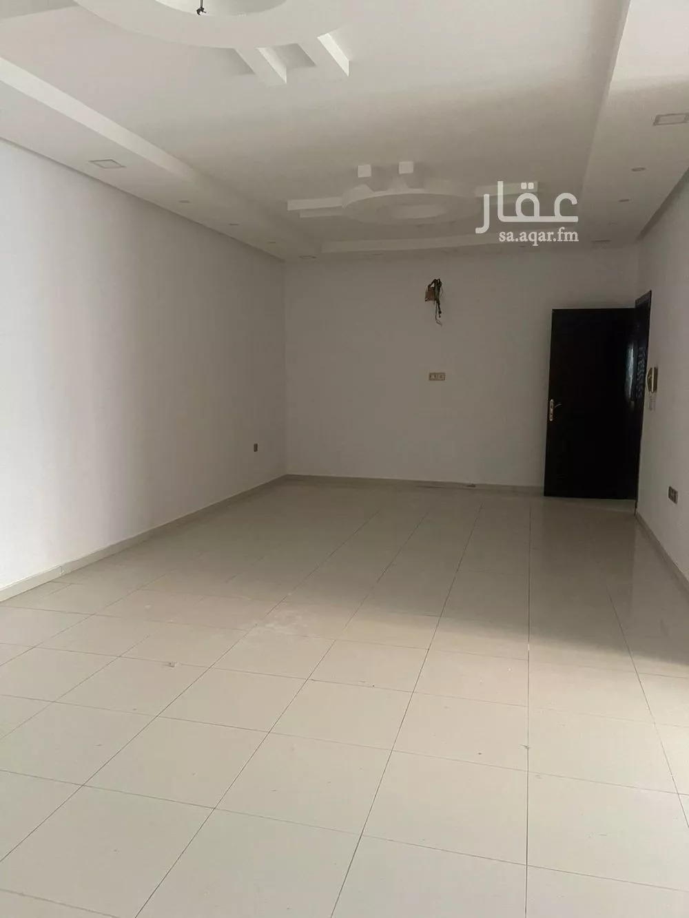 فيلا 6 غرف في ضاحية الملك فهد 11