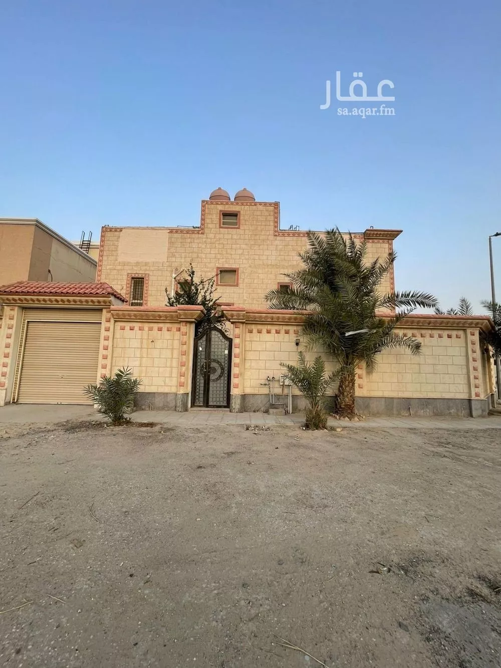 فيلا 6 غرف في ضاحية الملك فهد 14