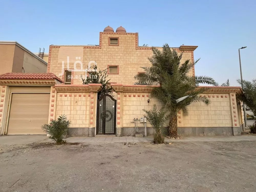 فيلا 6 غرف في ضاحية الملك فهد 19