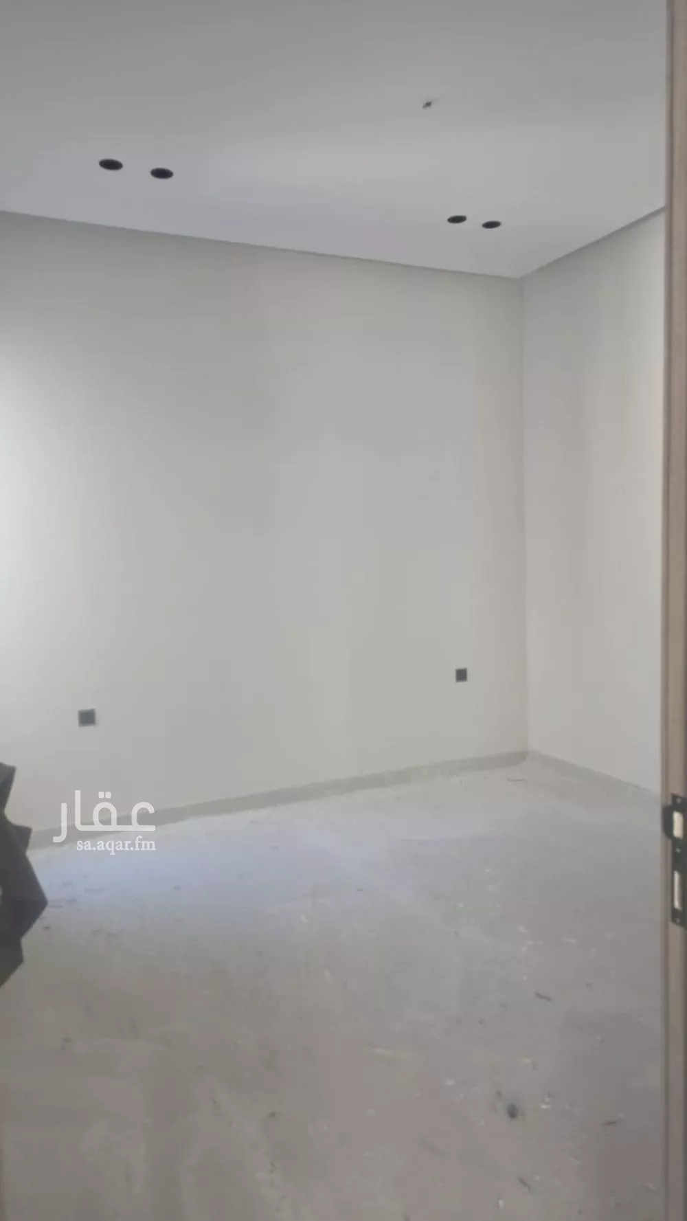 فيلا 6 غرف في احد 2
