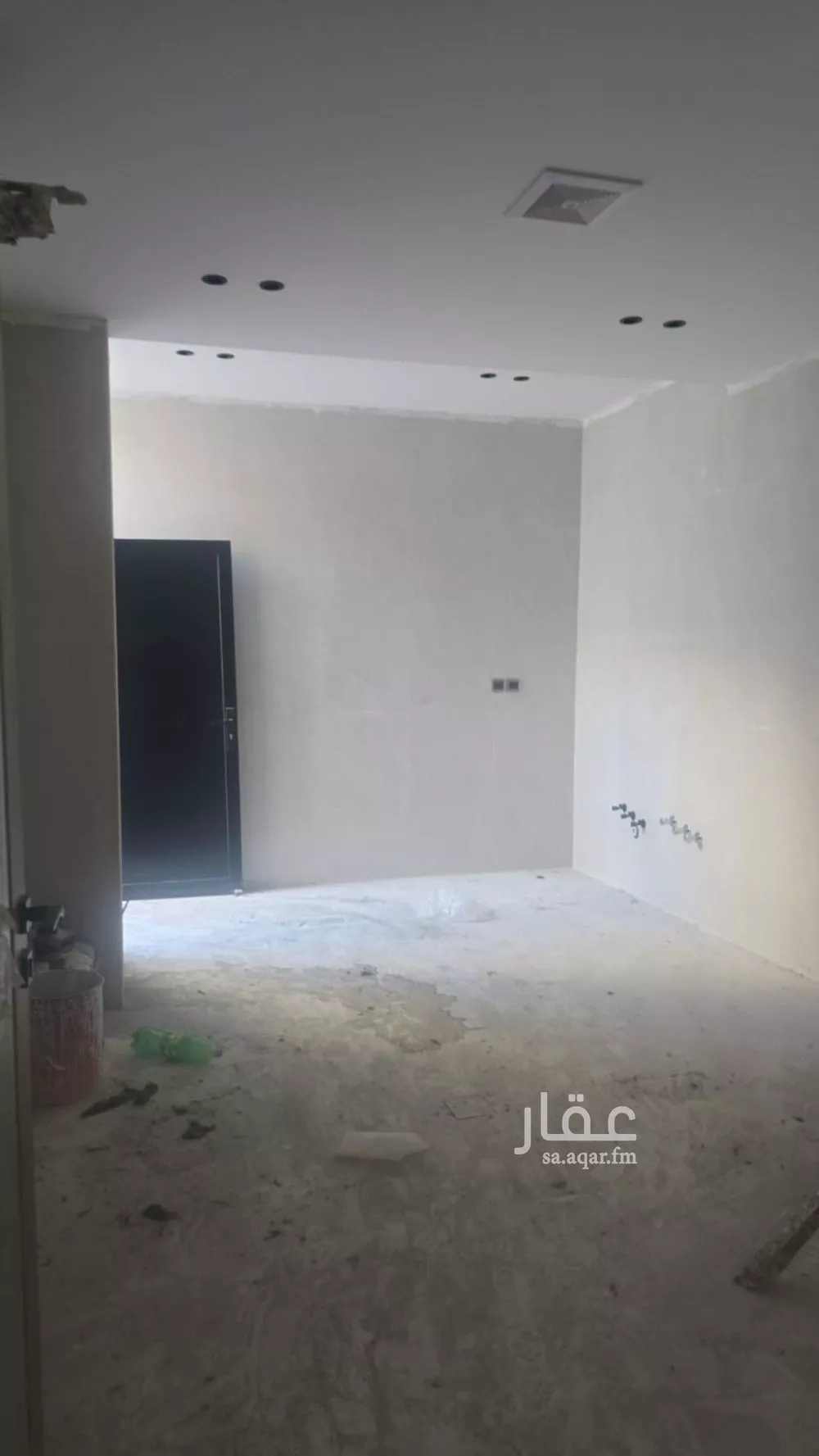 فيلا 6 غرف في احد 10