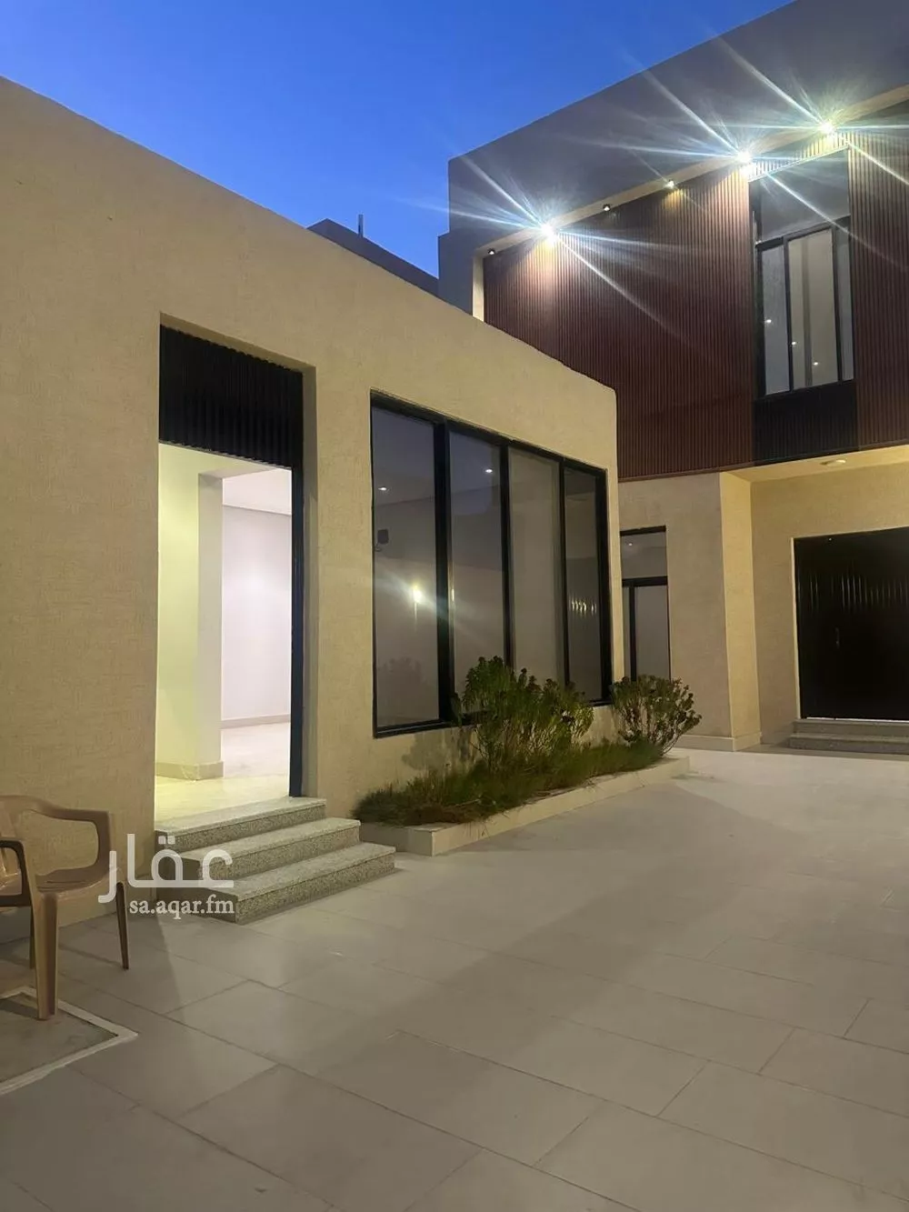 8 bedroom villa in Al Fursan 3