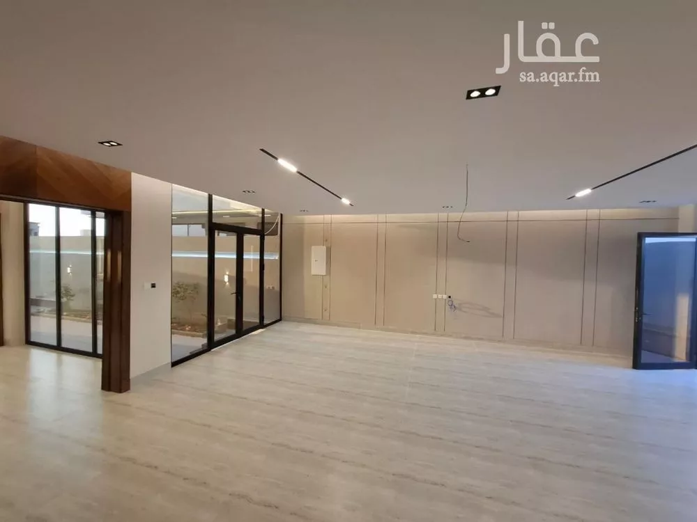 8 bedroom villa in As Saif 9