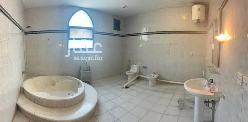 3 bedroom villa in At Taawon, Riyadh 14