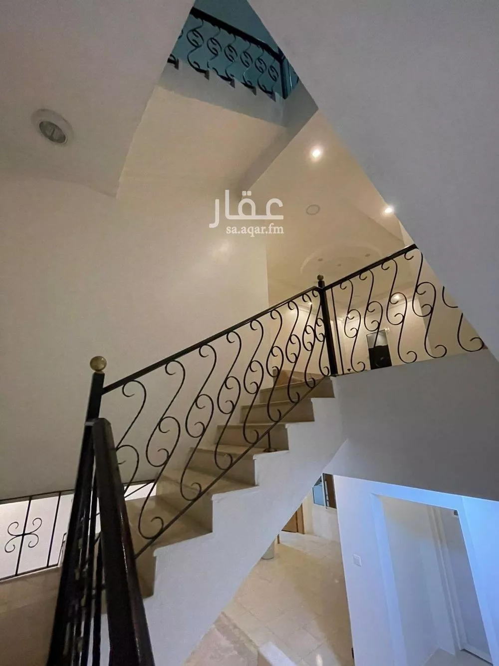 8 bedroom villa in Al Manar, Eastern Province 14