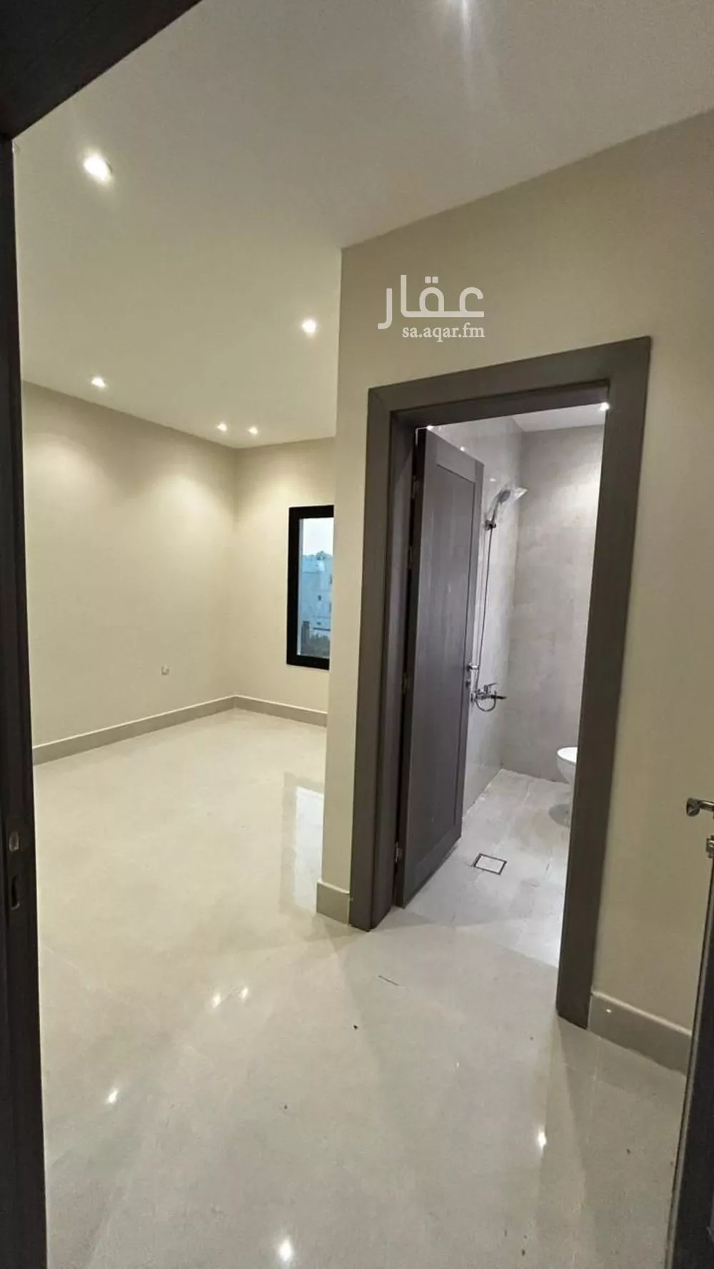 5 bedroom villa in Dahiat King Fahd 16