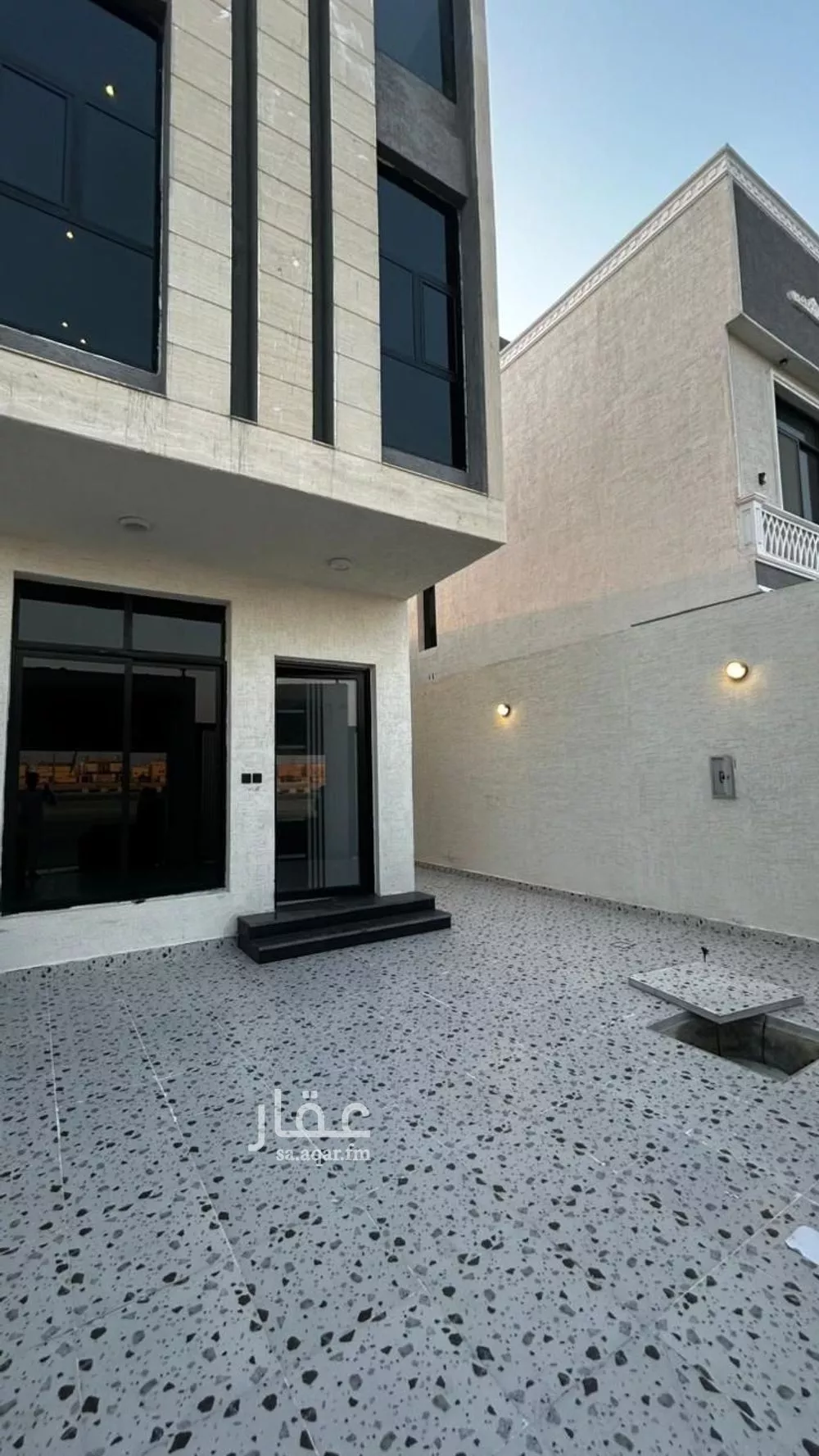 5 bedroom villa in Dahiat King Fahd 7