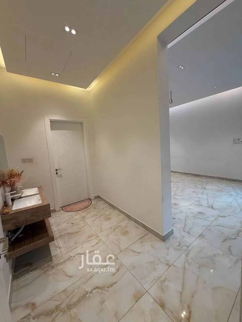 7 bedroom villa in Dhahrat Namar, Riyadh 9