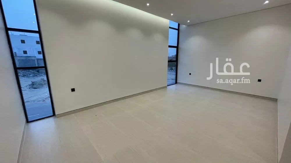 5 bedroom villa in Ash Shulah 29