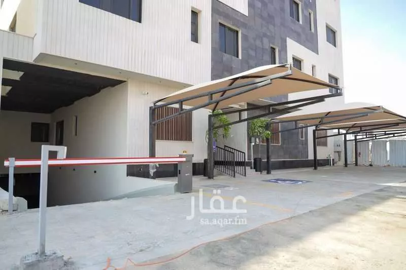 building in Al Narjis, Riyadh 2