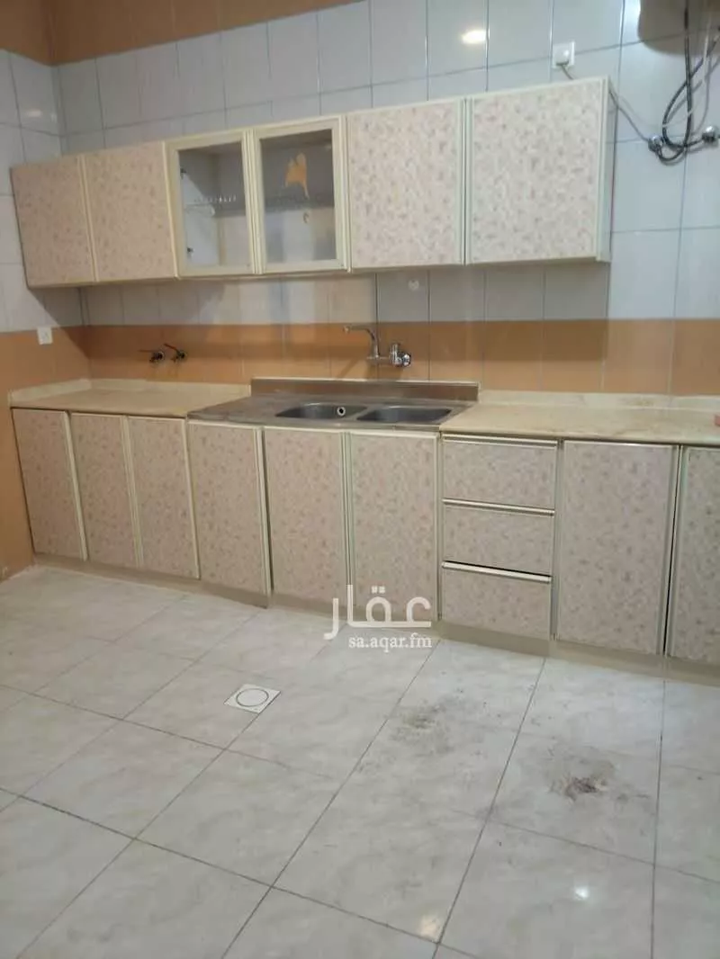 5 bedroom apartment in Al Khalidiyyah, Abha 23