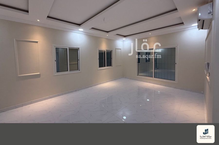 5 bedroom villa in Al Aqiq, Eastern Province 2