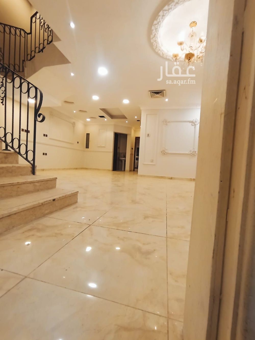 3 bedroom villa in East Beach, Eastern Province 3