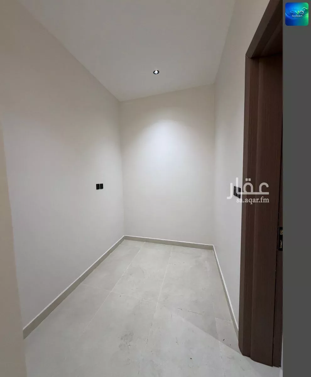 5 bedroom villa in Dahiat King Fahd, Eastern Province 9