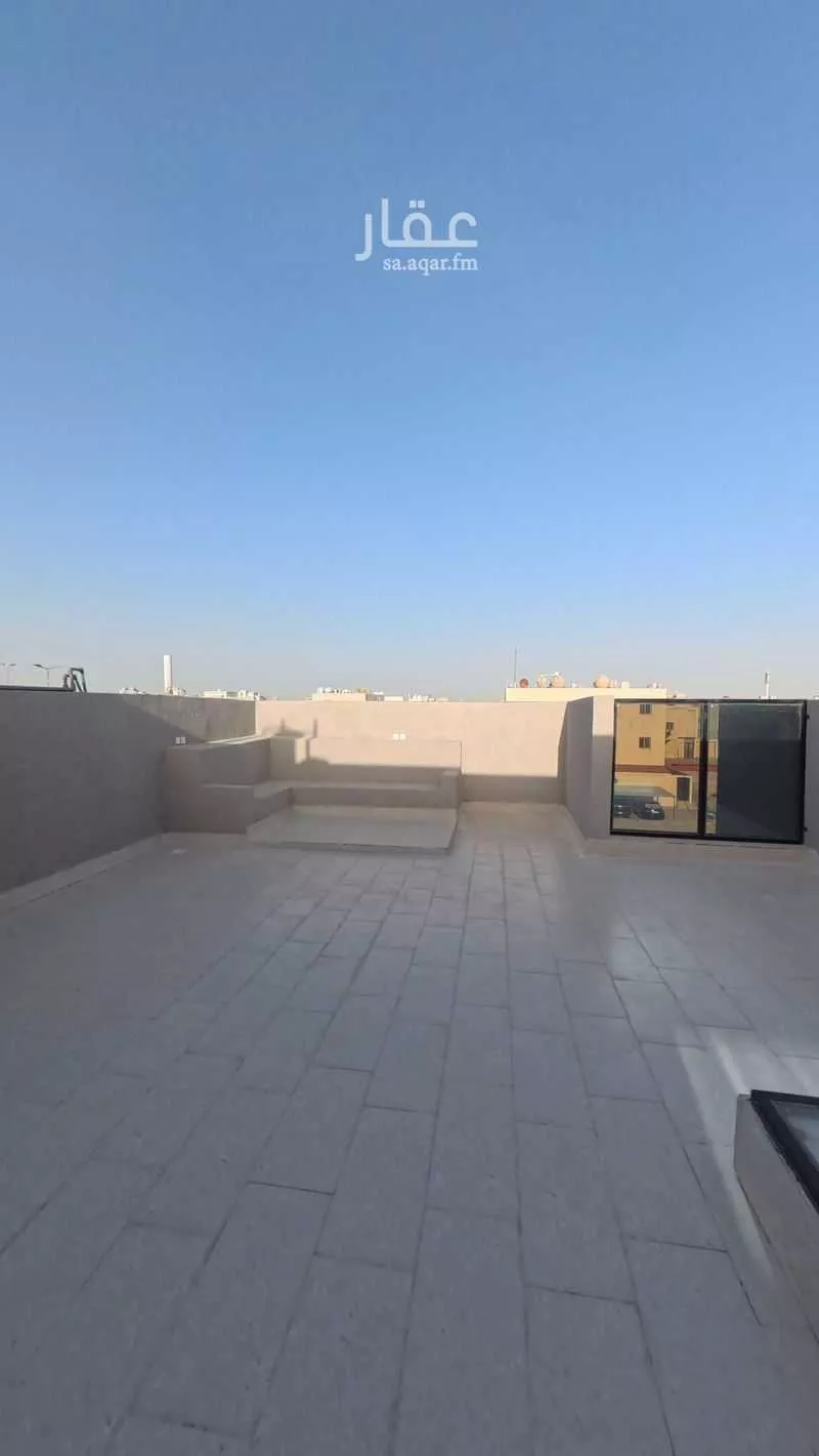فيلا 5 غرف في ضاحية الملك فهد 13