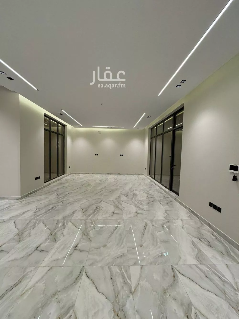 4 bedroom villa in Qasr Al Khaleej 7