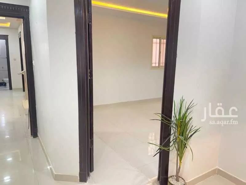 4 bedroom apartment in Dhahrat Laban, Riyadh 15