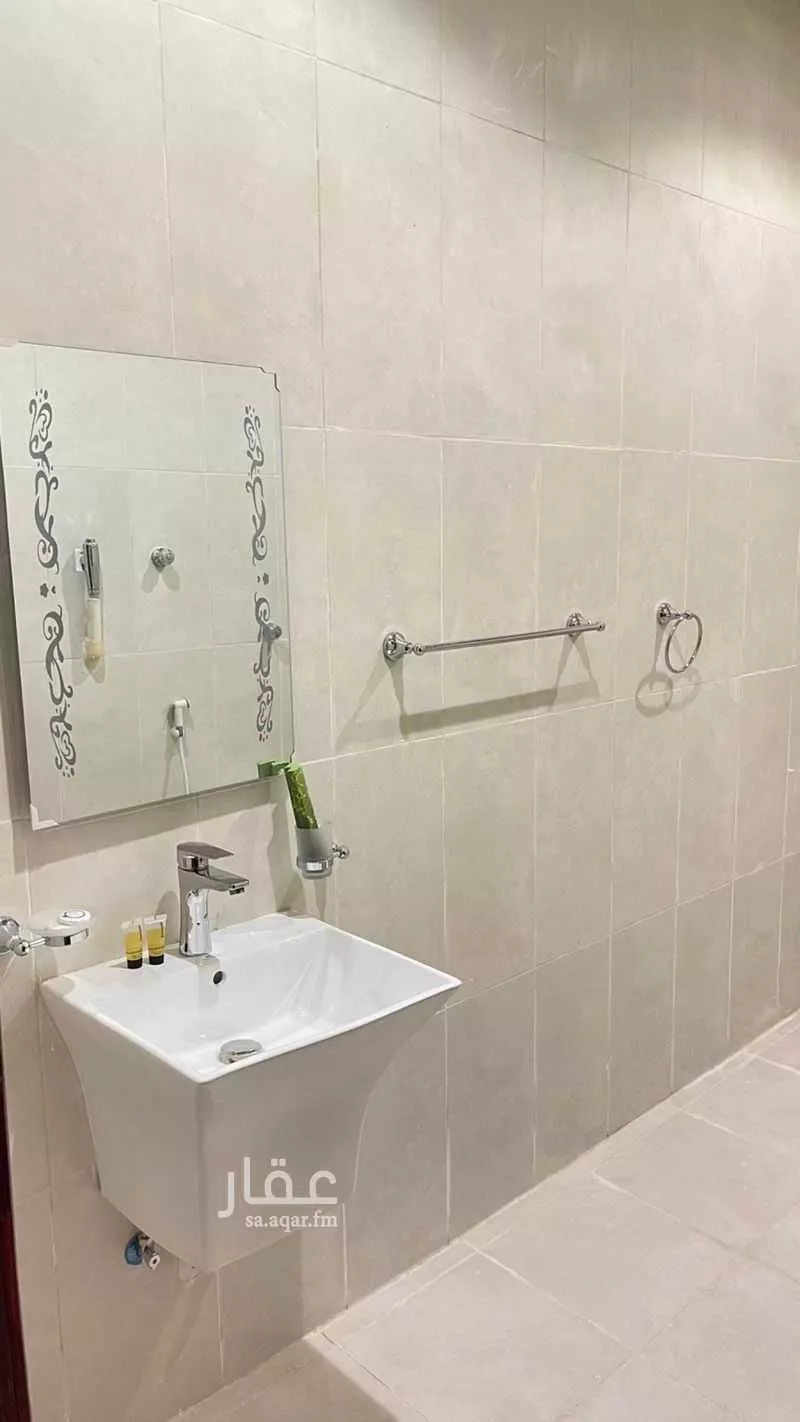 3 bedroom apartment in Al Salam, Madinah 5