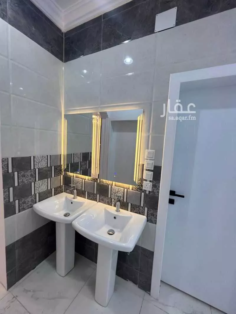 5 bedroom apartment in Al Mamurah, Khamis Mushait 3
