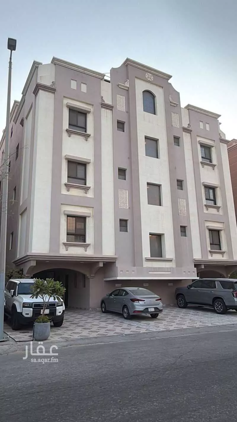 3 bedroom apartment in Hajar, Eastern Province 4