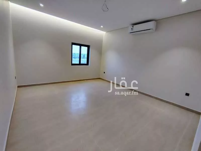 فيلا 4 غرف في الفنار 10