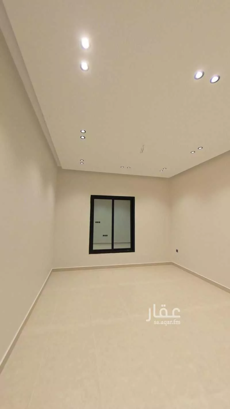 فيلا 6 غرف في احد 5