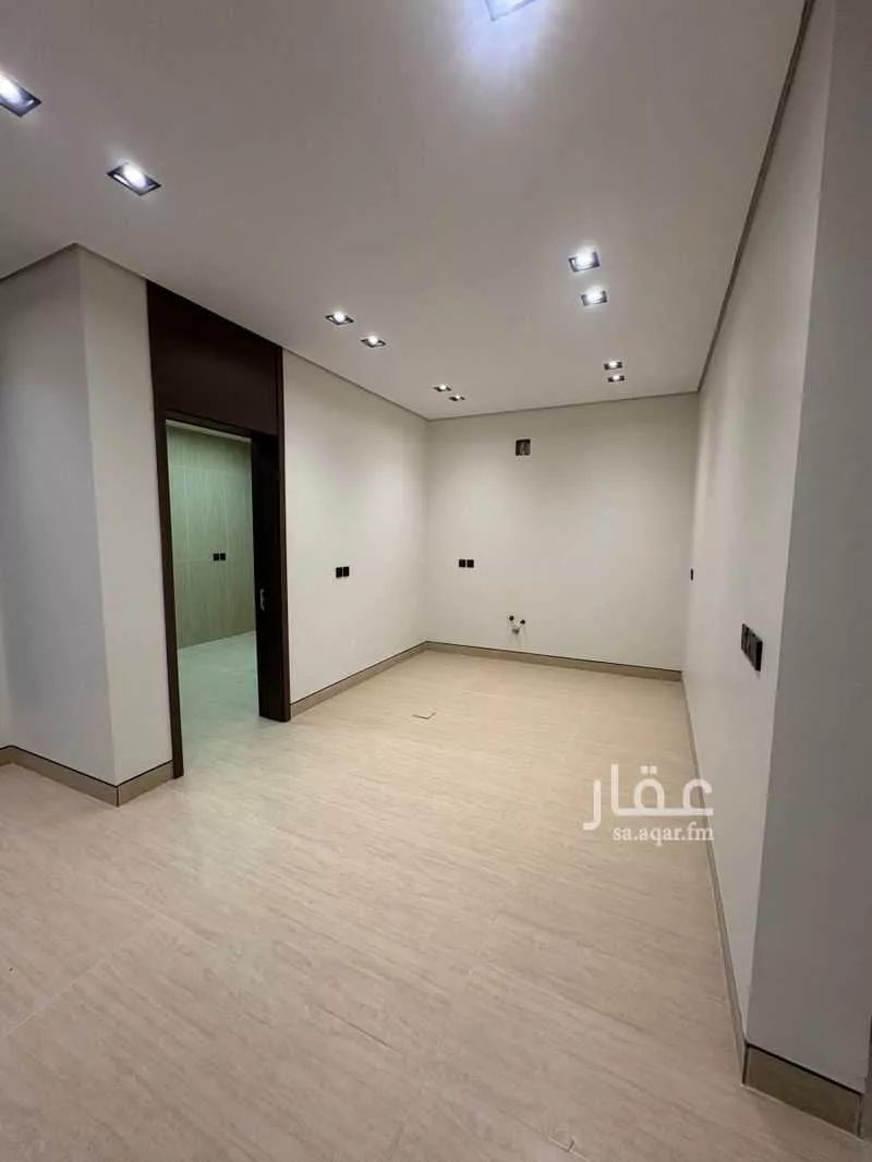 9 bedroom villa in Ash Shulah 5