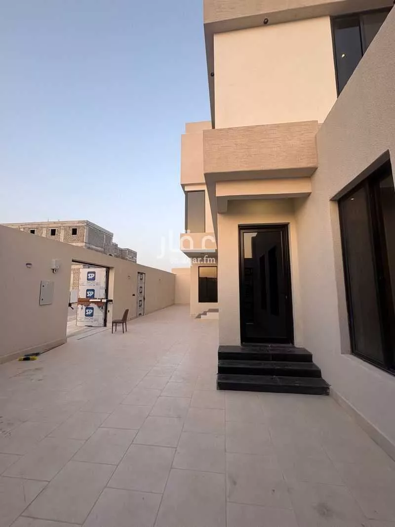 9 bedroom villa in Ash Shulah 7