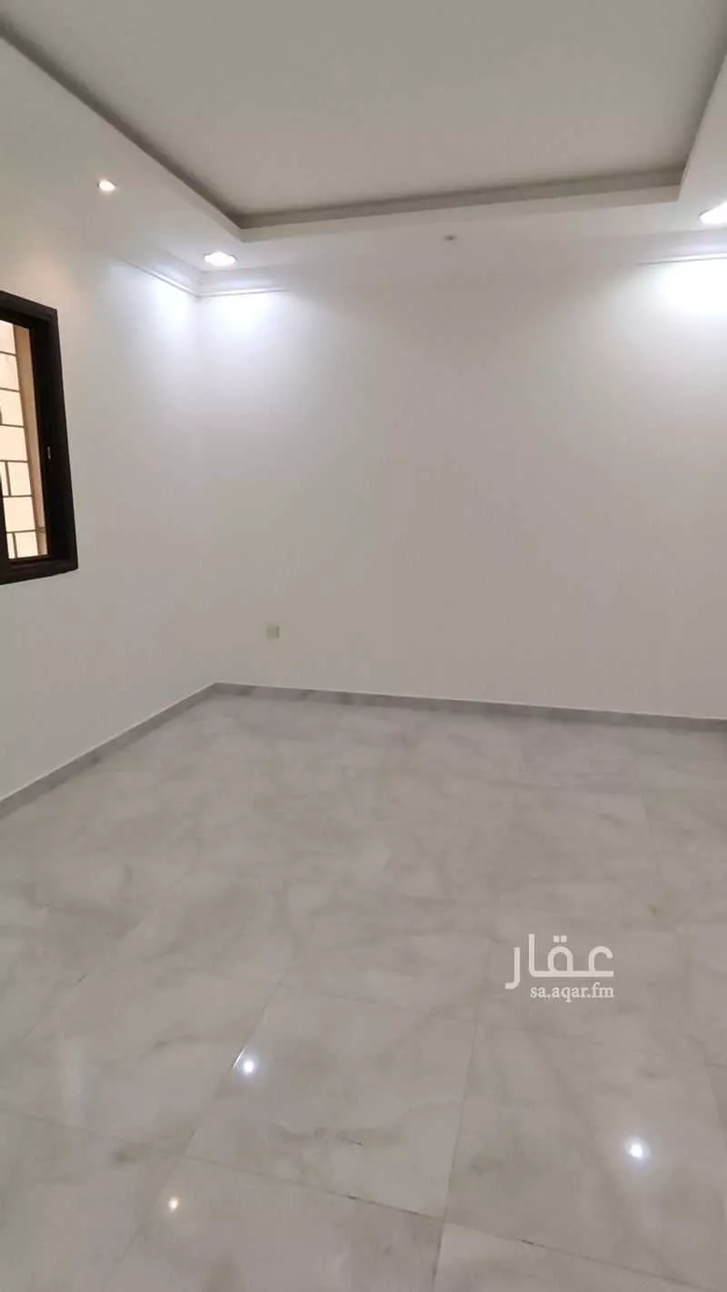 فيلا 6 غرف في ضاحية الملك فهد 15