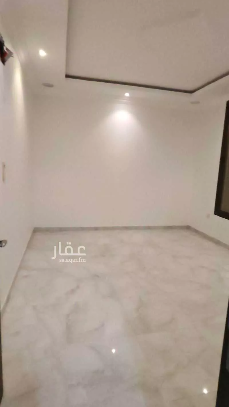 فيلا 6 غرف في ضاحية الملك فهد 18