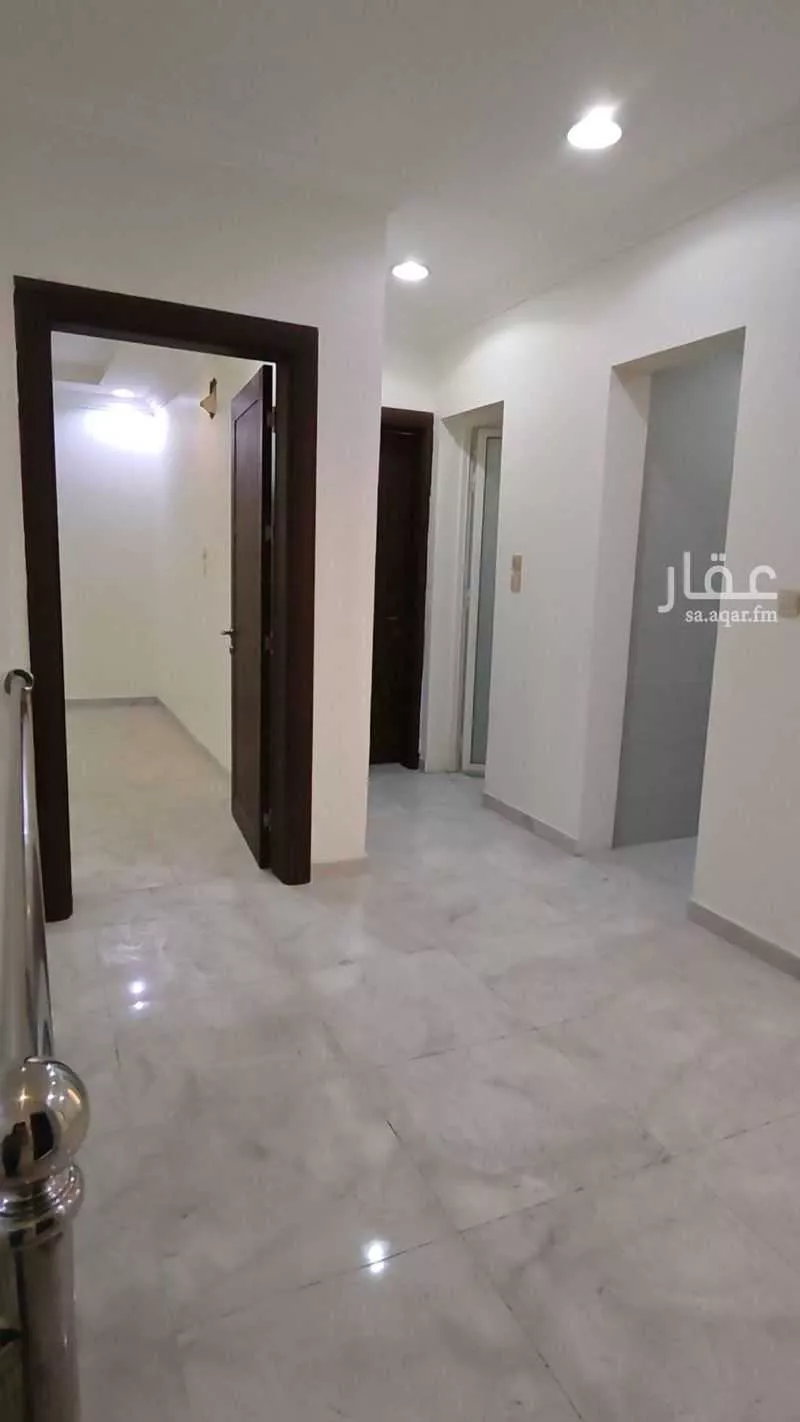فيلا 6 غرف في ضاحية الملك فهد 21