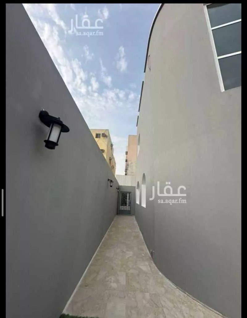 5 bedroom villa in Al Muraikabat 11