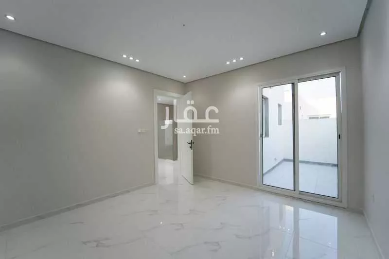 5 bedroom villa in Al Amal 18