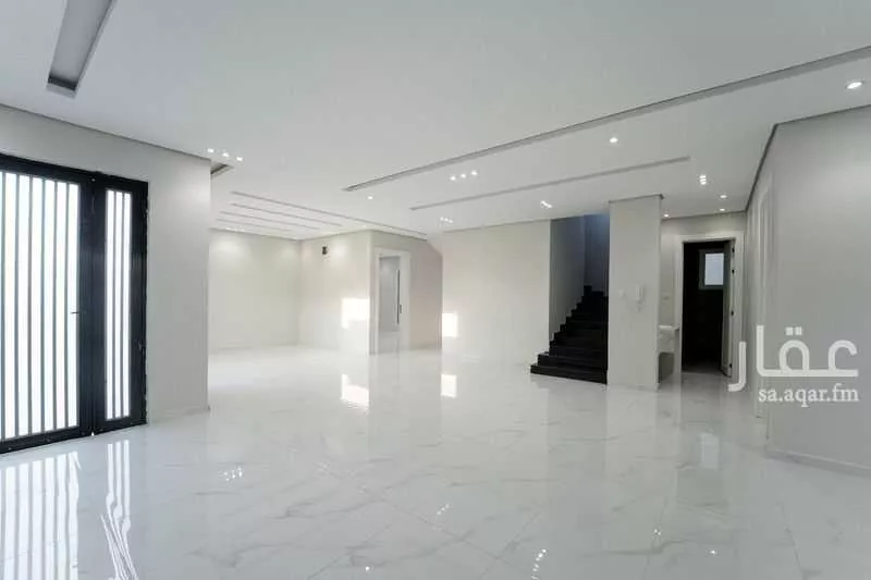 5 bedroom villa in Al Amal 7