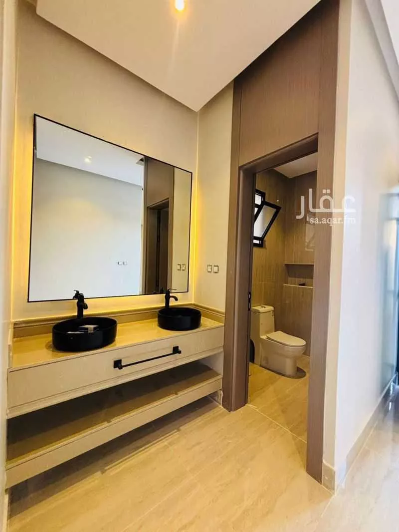 فيلا 8 غرف في ضاحية الملك فهد 12