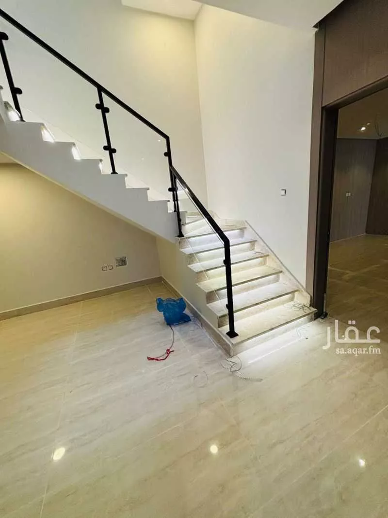 فيلا 8 غرف في ضاحية الملك فهد 7