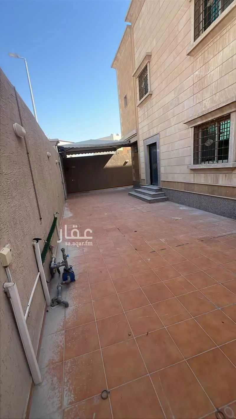 7 bedroom apartment in Dahiat King Fahd 14