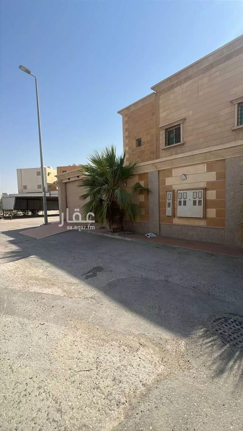 7 bedroom apartment in Dahiat King Fahd 9