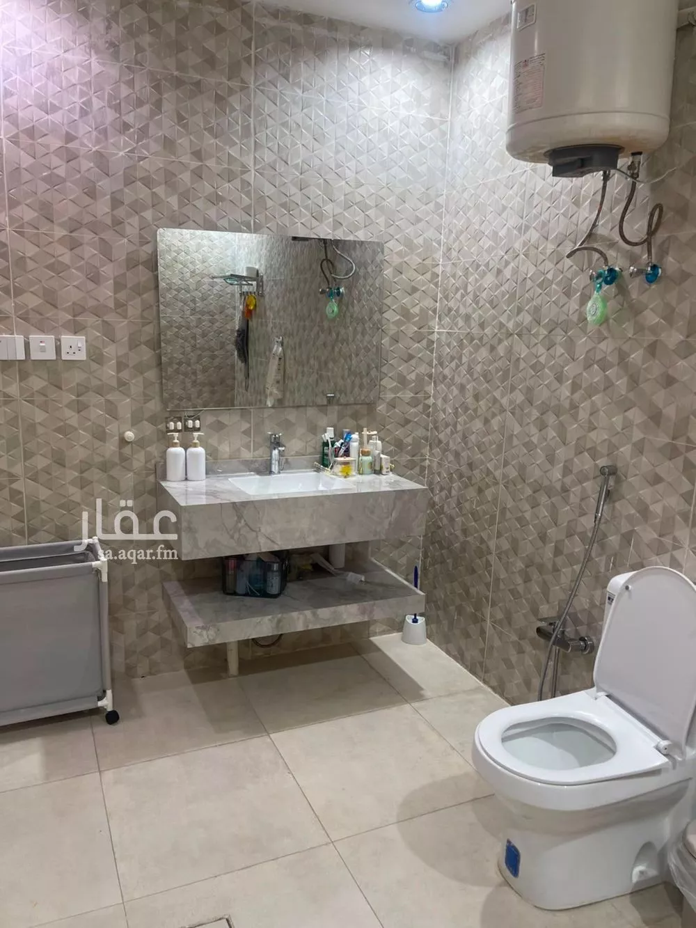 5 bedroom villa in Dhahrat Laban, Riyadh 17