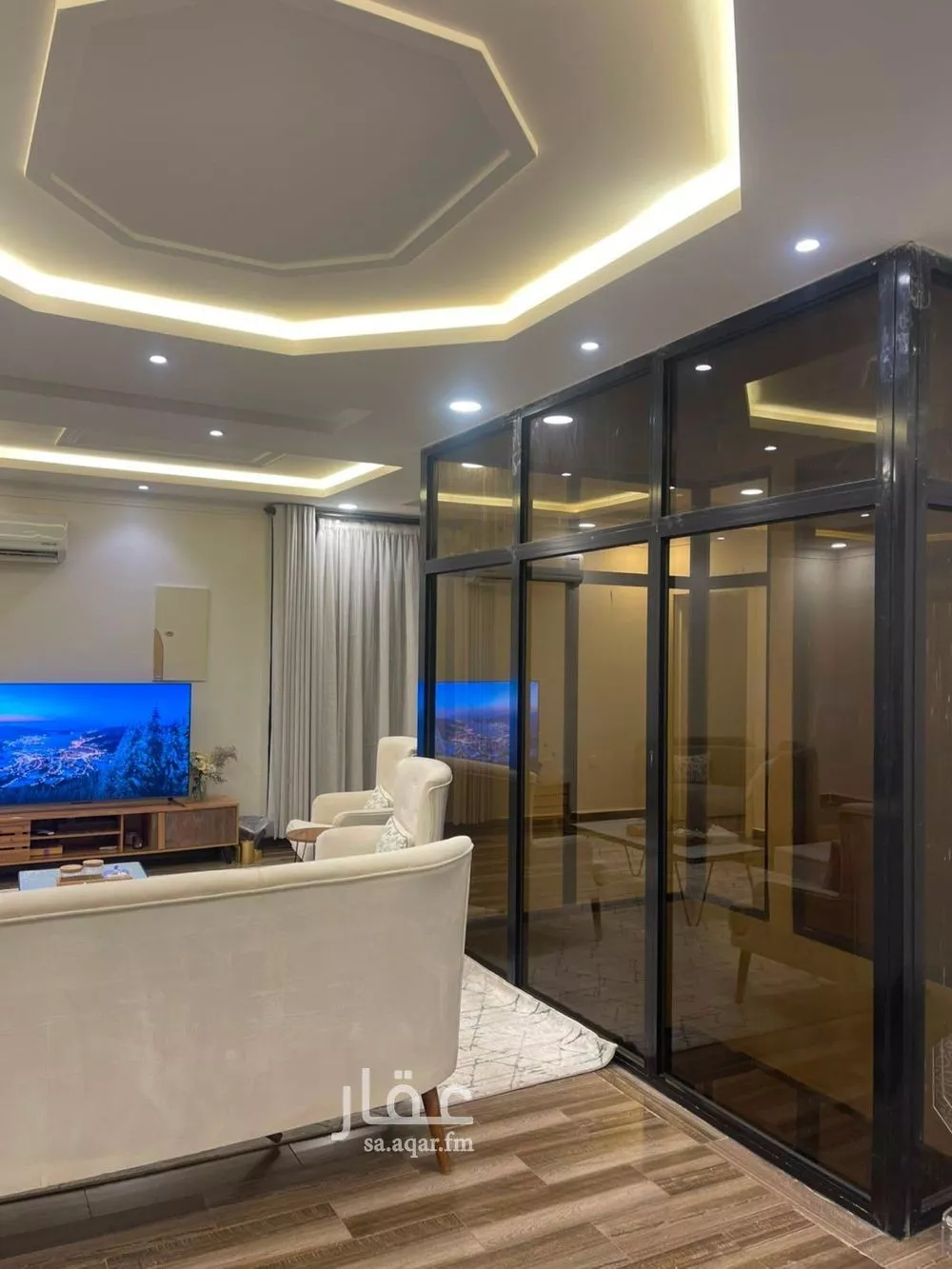 5 bedroom villa in Dhahrat Laban, Riyadh