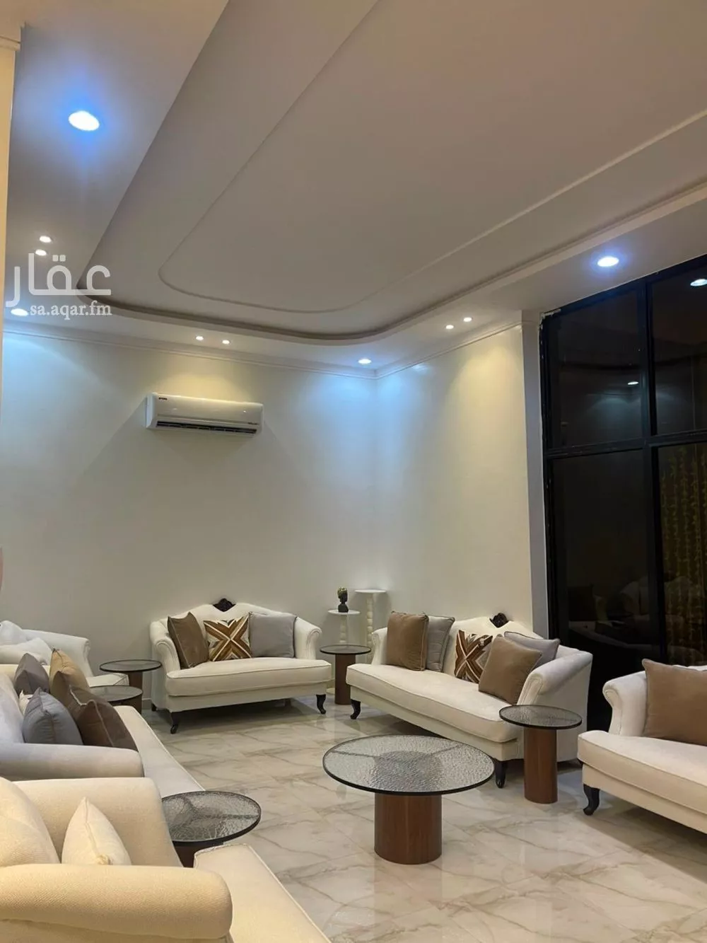 5 bedroom villa in Dhahrat Laban, Riyadh 14