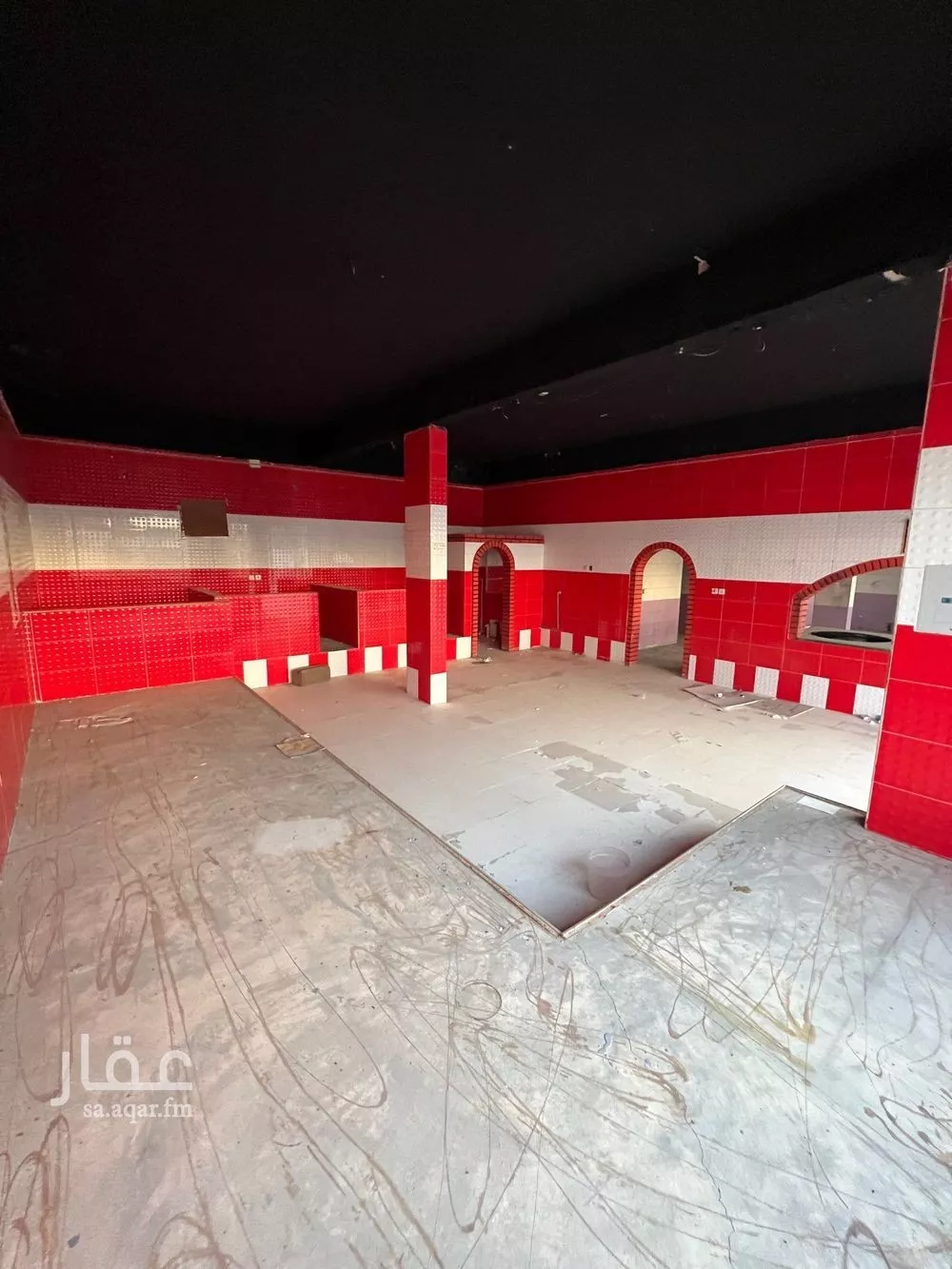 shop in Al Qaa Al Barid, Qassim Region 4